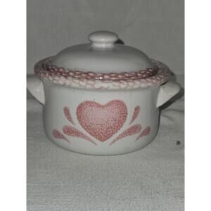 Stoneware Small Serving Casserole Dish Or Sugar Bowl 1 Pint Pink Heart